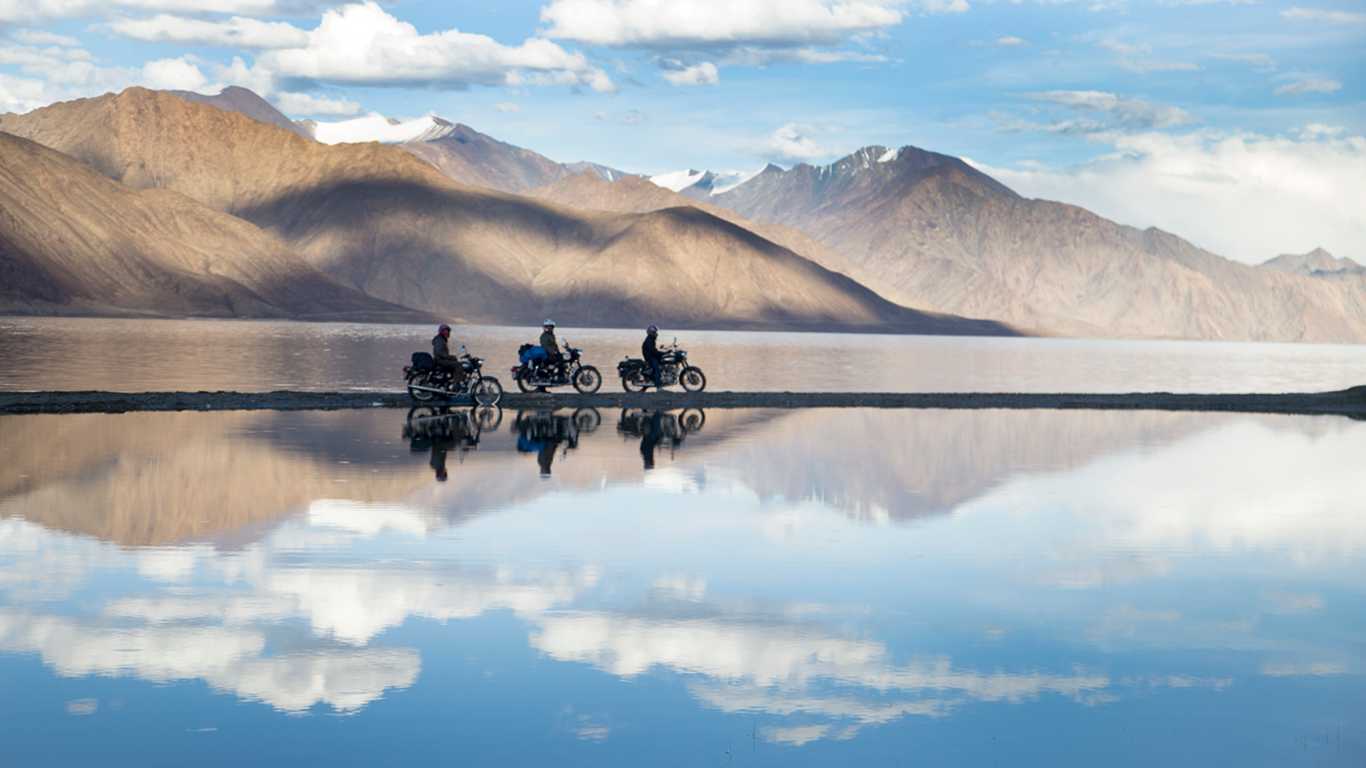 The Ultimate Guide to the Must-Visit Places in India: A Journey Through Incredible India